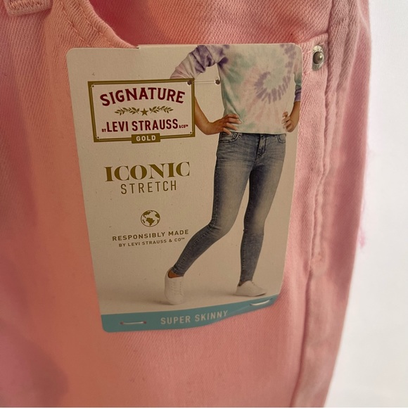 Levi's Signature Super Skinny Pink Kids Jeans Size 14 NWT - Picture 8 of 9